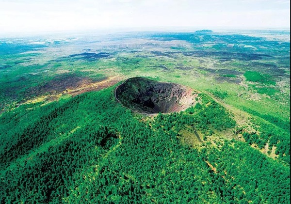 五大連池二日火山游（散客天天發(fā)）黑河錦繡江山旅行社